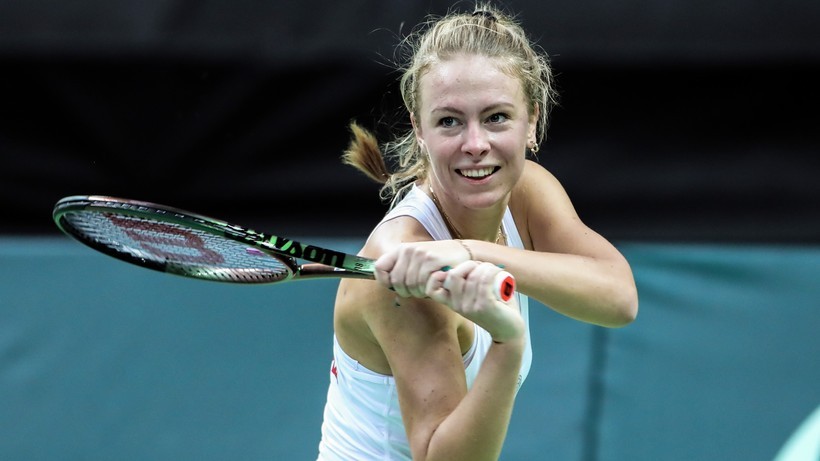 WTA w Nottingham: Magdalena Fręch pokonana w singlu, Alicja Rosolska - w deblu