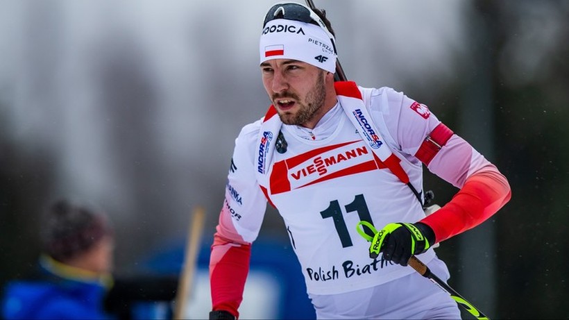 PŚ w biathlonie: Triumf Johannesa Kuehna w sprincie, pierwsze punkty Grzegorza Guzika