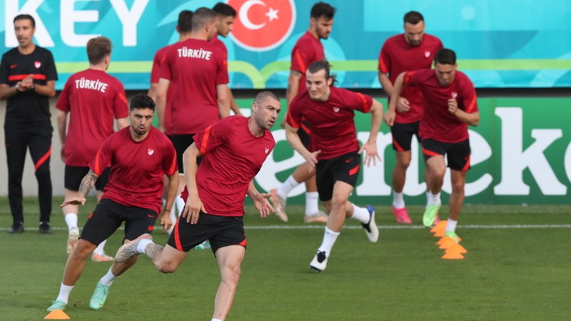 El. MŚ 2022: Senol Gunes odszedł z reprezentacji Turcji