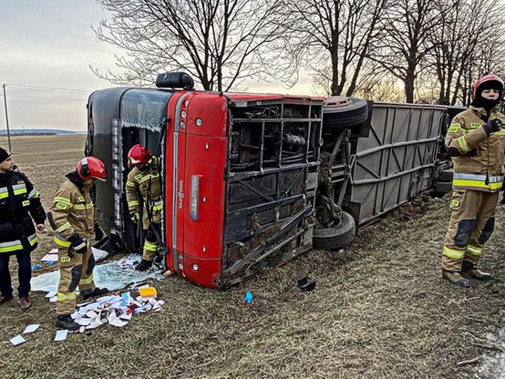 Wypadek autokaru z ukraińskimi uchodźcami